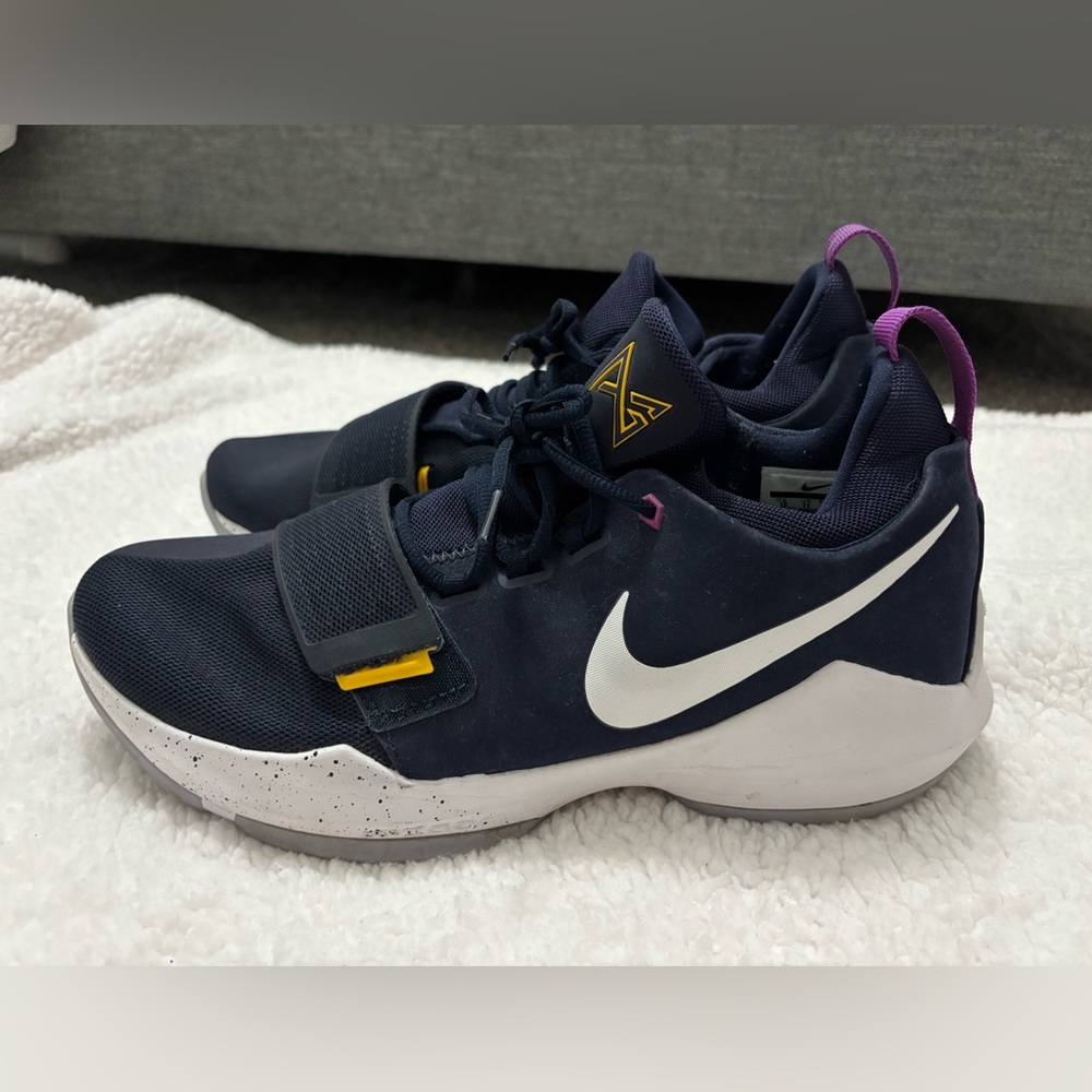 Nike Navy and White Athletic Shoes with Purple and Yellow Accents